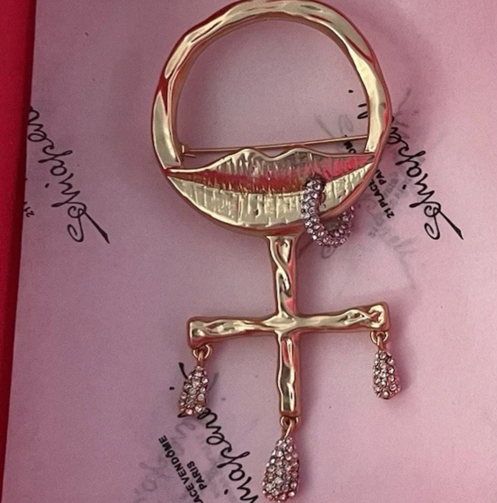 🌹.Woman Brooch.